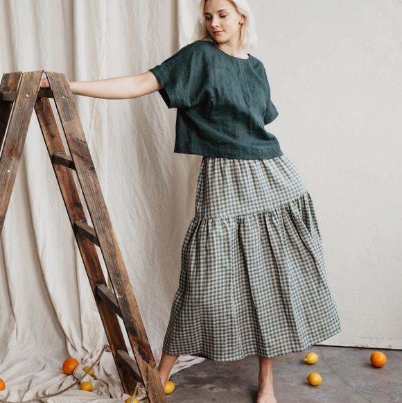 Laume Family Linen Green Checks Small - Picture 3 of 5